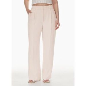 ARITZIA WILFRED EFFORTLESS PANTS! New with tags never worn! Coral Blush